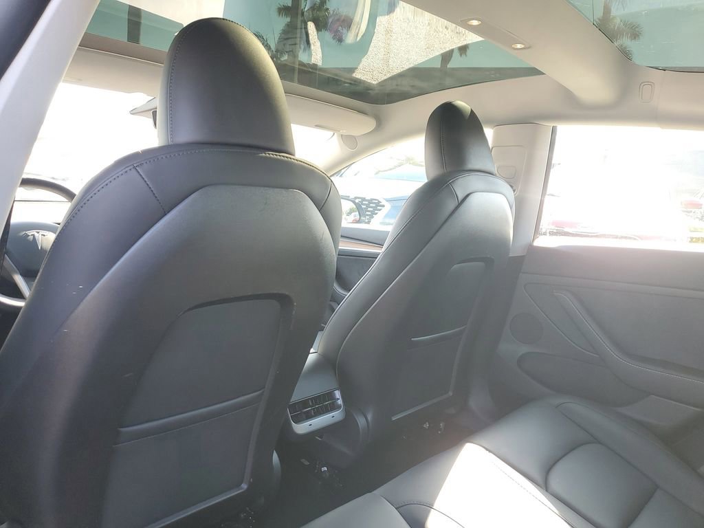 Used 2023 Tesla Model 3 Standard Range RWD image 16
