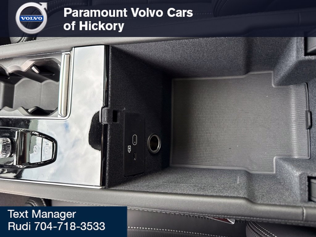 New 2027 Volvo XC90 B6 Ultra AWD/4WD image 30