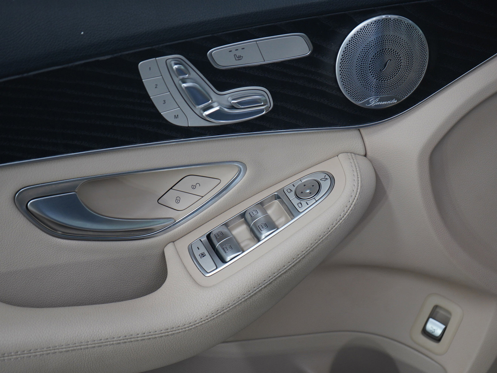 Used 2017 Mercedes-Benz C 300 4MATIC Sedan image 20