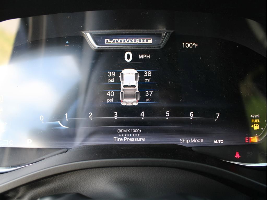 New 2026 RAM 1500 Laramie w/ Night Edition image 15