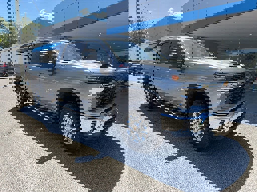 New 2026 Chevrolet Silverado 2500 LT w/ All Star Edition image 3