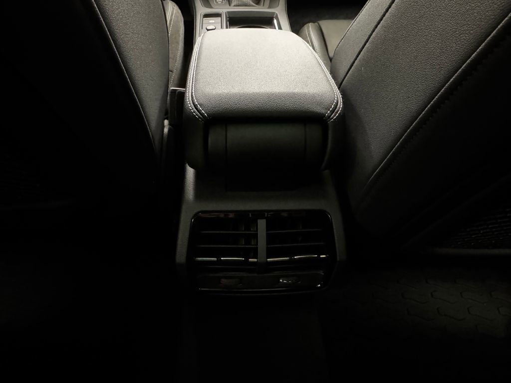 Used 2020 Audi Q3 2.0T Premium Plus w/ Premium Plus Package image 28