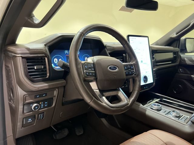 Used 2022 Ford Expedition King Ranch AWD/4WD image 9