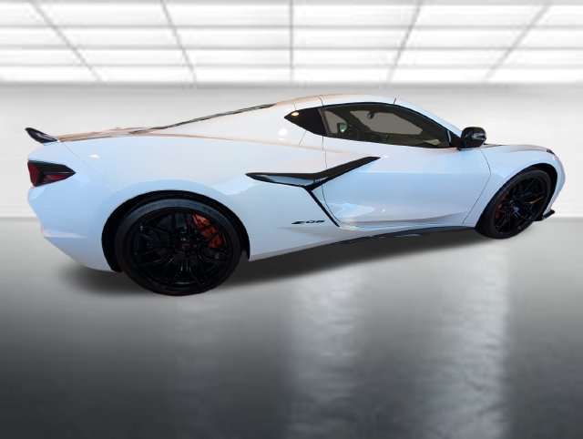 New 2027 Chevrolet Corvette Z06 RWD image 24