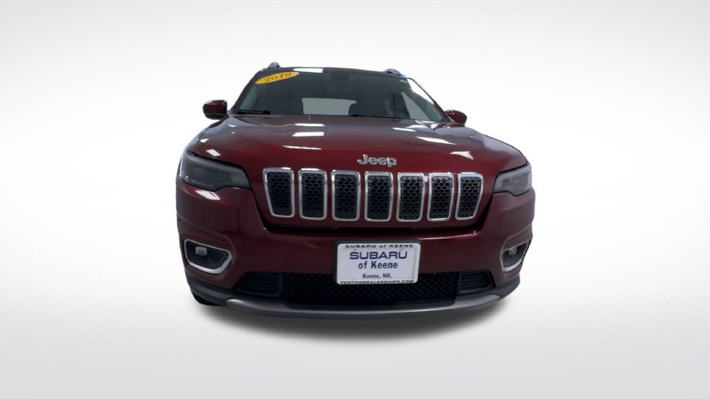 Used 2019 Jeep Cherokee Limited AWD/4WD image 18