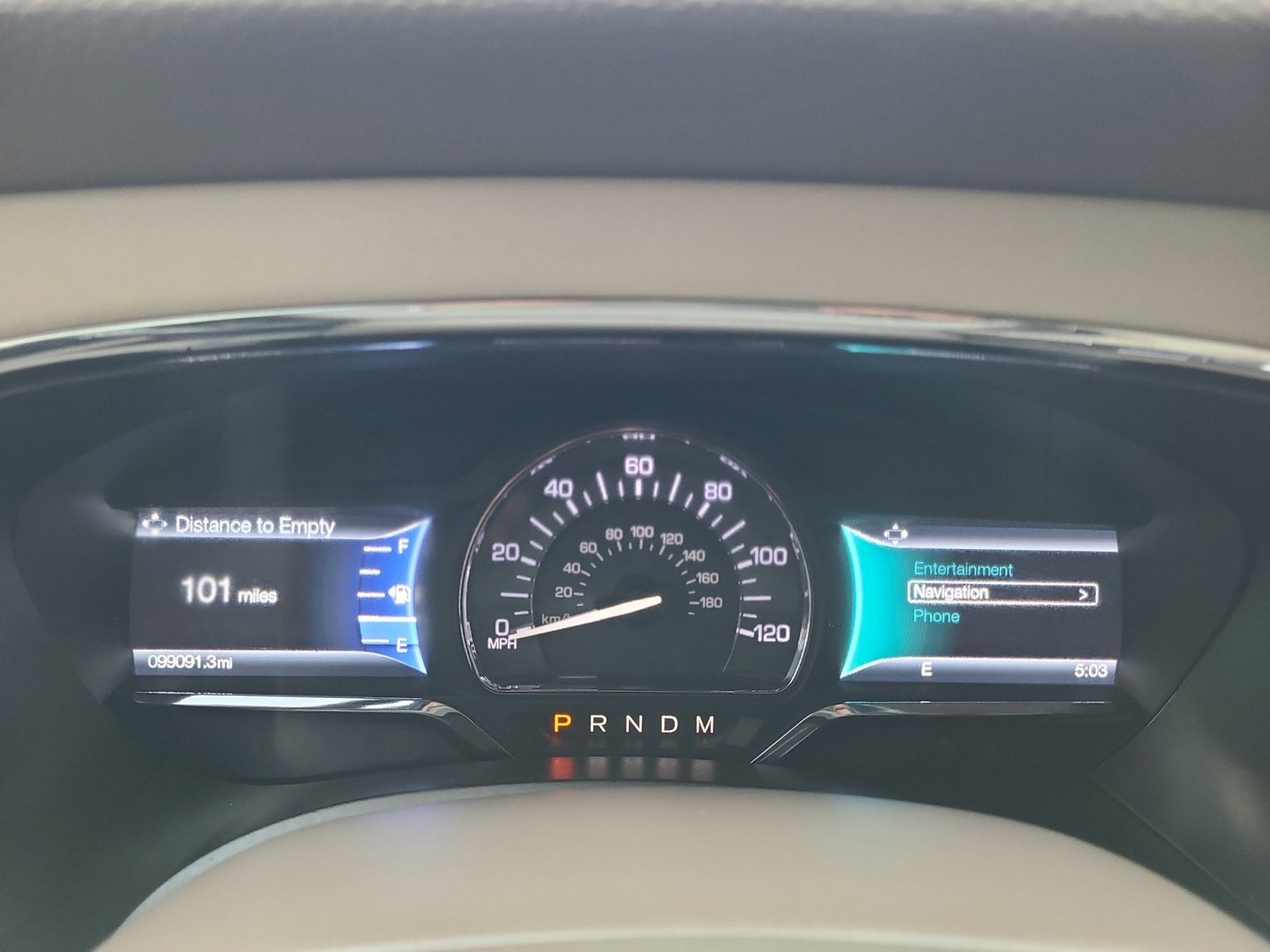 Used 2016 Lincoln Navigator Select image 13