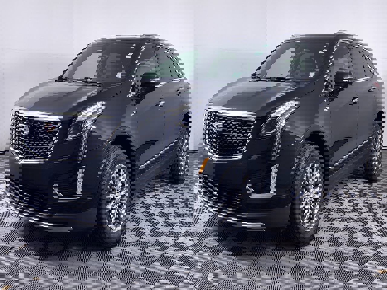 Certified 2022 Cadillac XT5 Premium Luxury AWD/4WD image 30