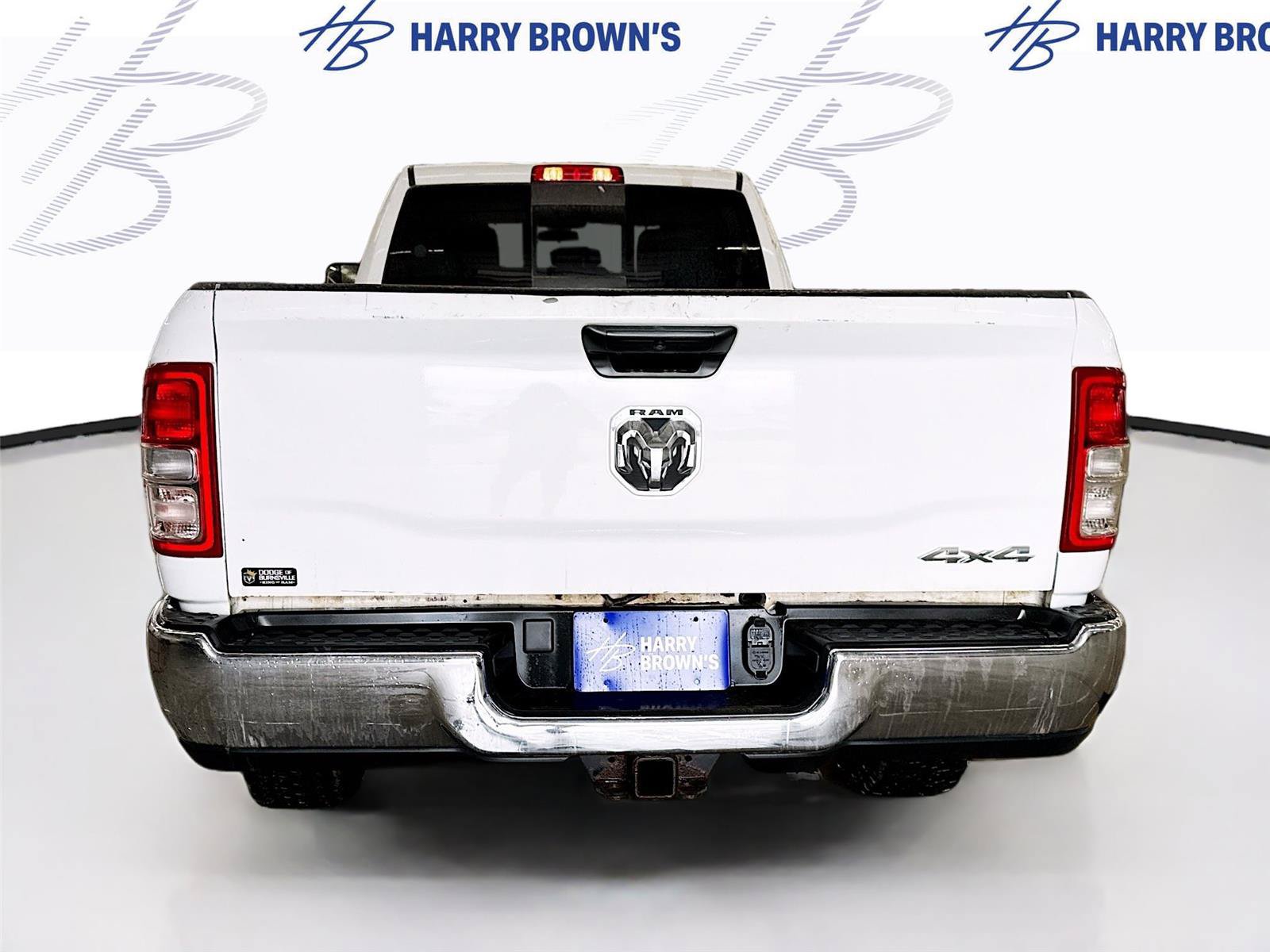 Used 2022 RAM 3500 Tradesman AWD/4WD image 9