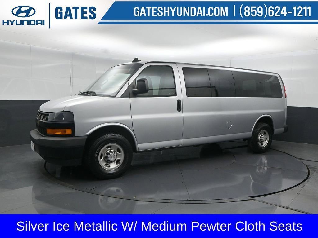 Used 2019 Chevrolet Express 3500 LS image 7