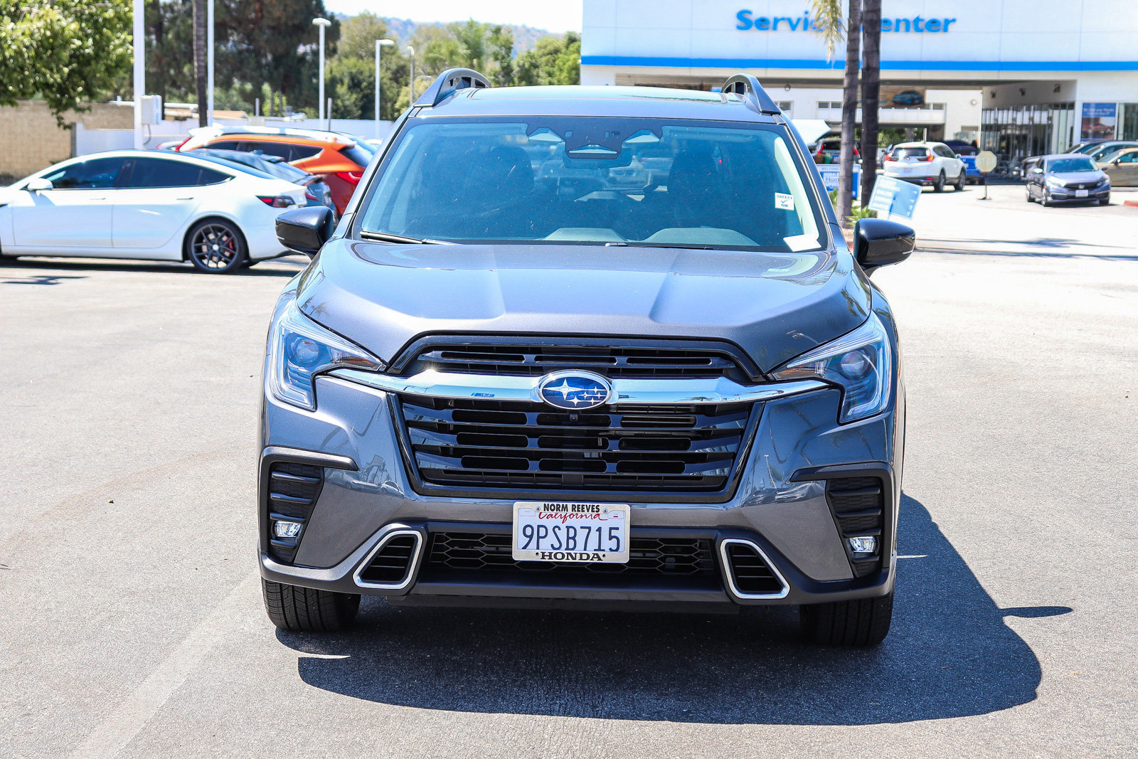 Used 2024 Subaru Ascent Touring AWD/4WD image 2