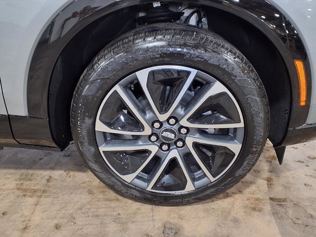 Used 2026 Cadillac Optiq Sport 2 image 5