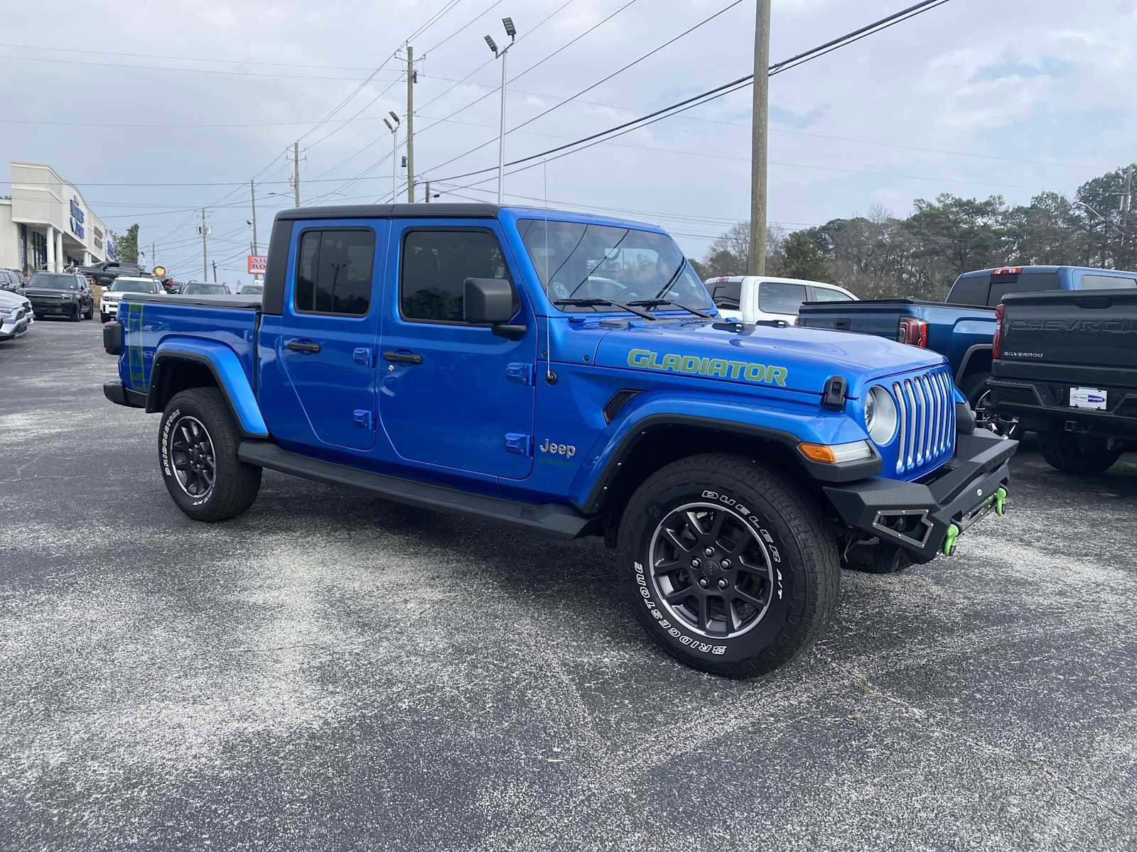 Used 2023 Jeep Gladiator Overland w/ Popular Equipment Package