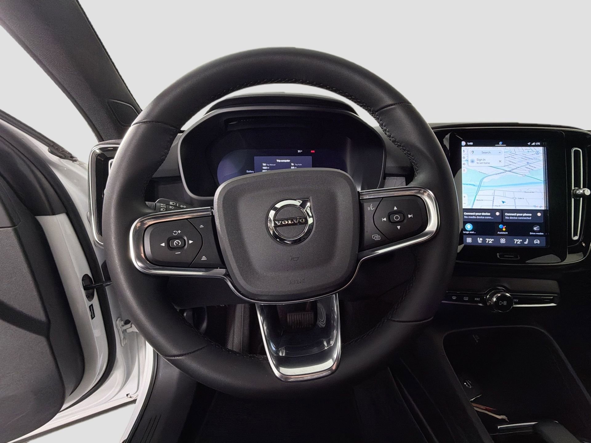 Certified 2023 Volvo C40 P8 Recharge Ultimate AWD/4WD image 12