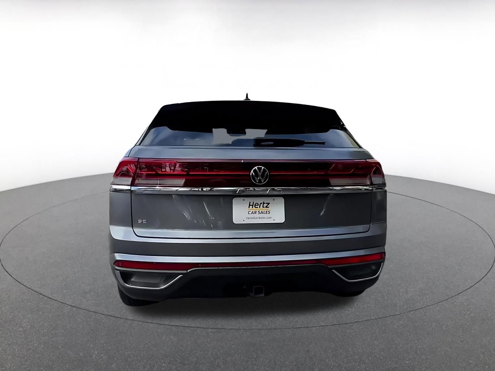 Used 2025 Volkswagen Atlas Cross Sport SE FWD image 12