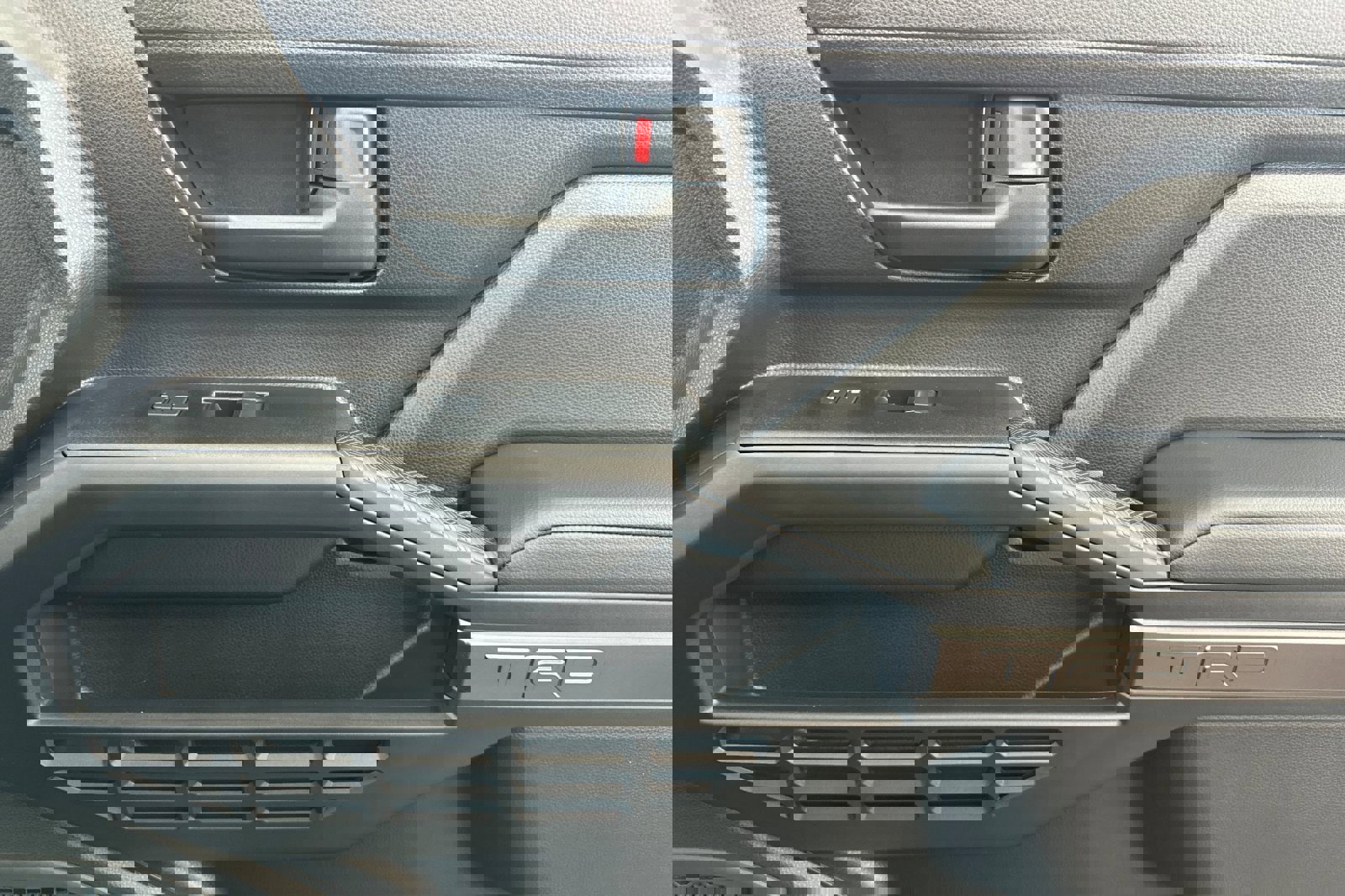 New 2025 Toyota 4Runner TRD Off-Road Premium image 20