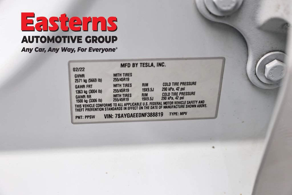Used 2022 Tesla Model Y Long Range AWD/4WD image 30