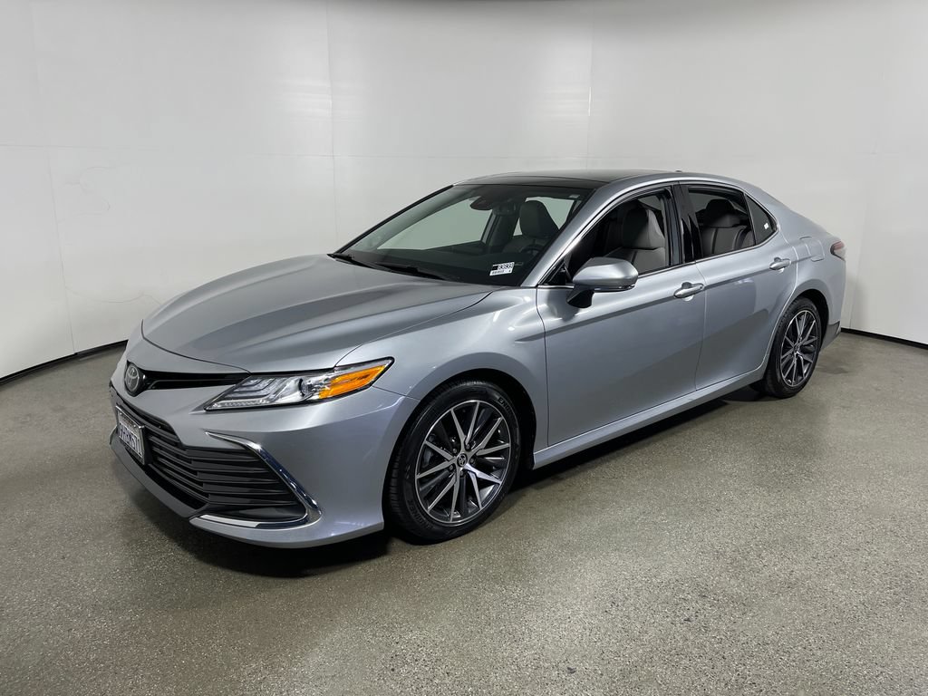 Certified 2023 Toyota Camry XLE w/ Navigation Package FWD image 7
