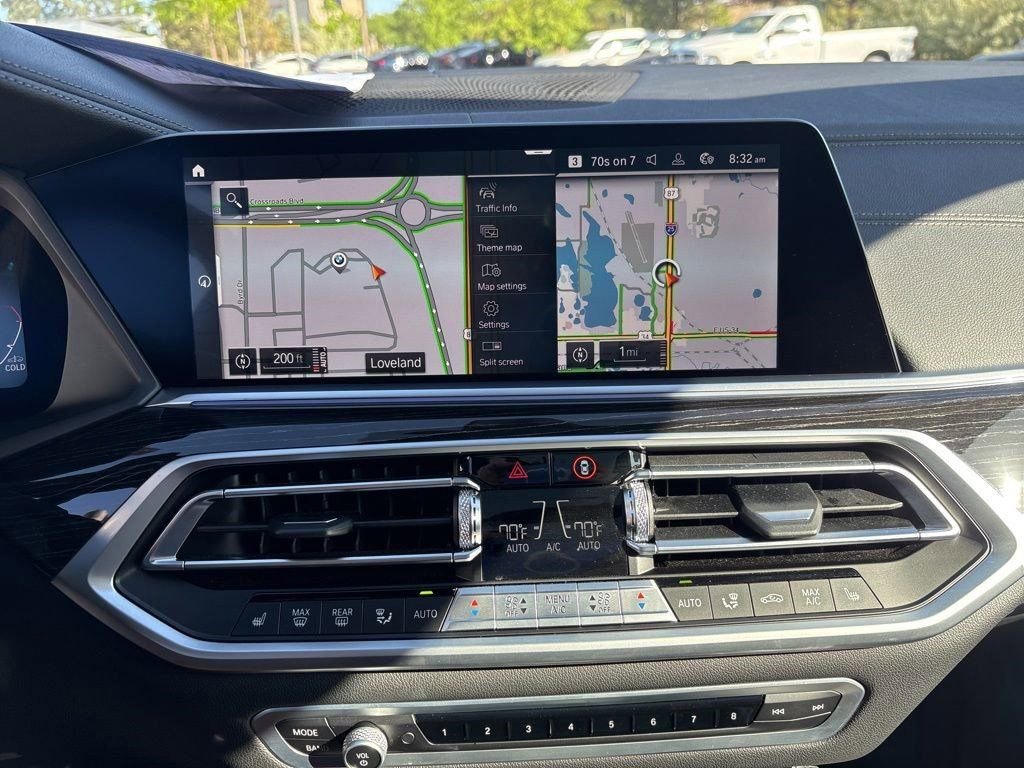 Used 2022 BMW X7 xDrive40i w/ M Sport Package AWD/4WD image 13