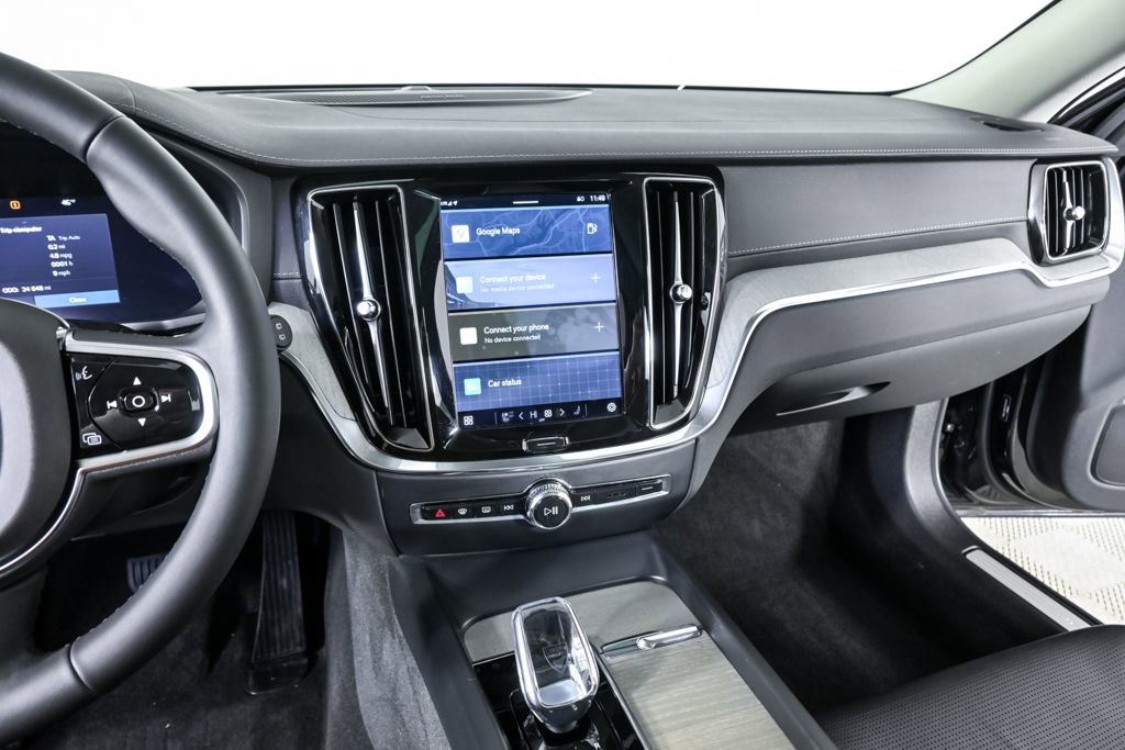 Certified 2024 Volvo V60 B5 Cross Country Ultimate image 15