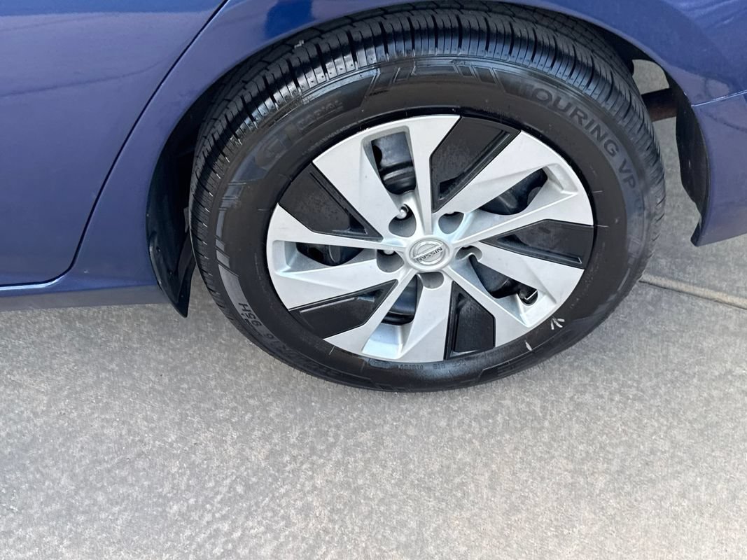 Used 2022 Nissan Altima 2.5 S FWD image 12