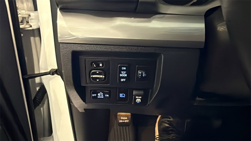 Used 2021 Toyota Tundra TRD Pro image 32