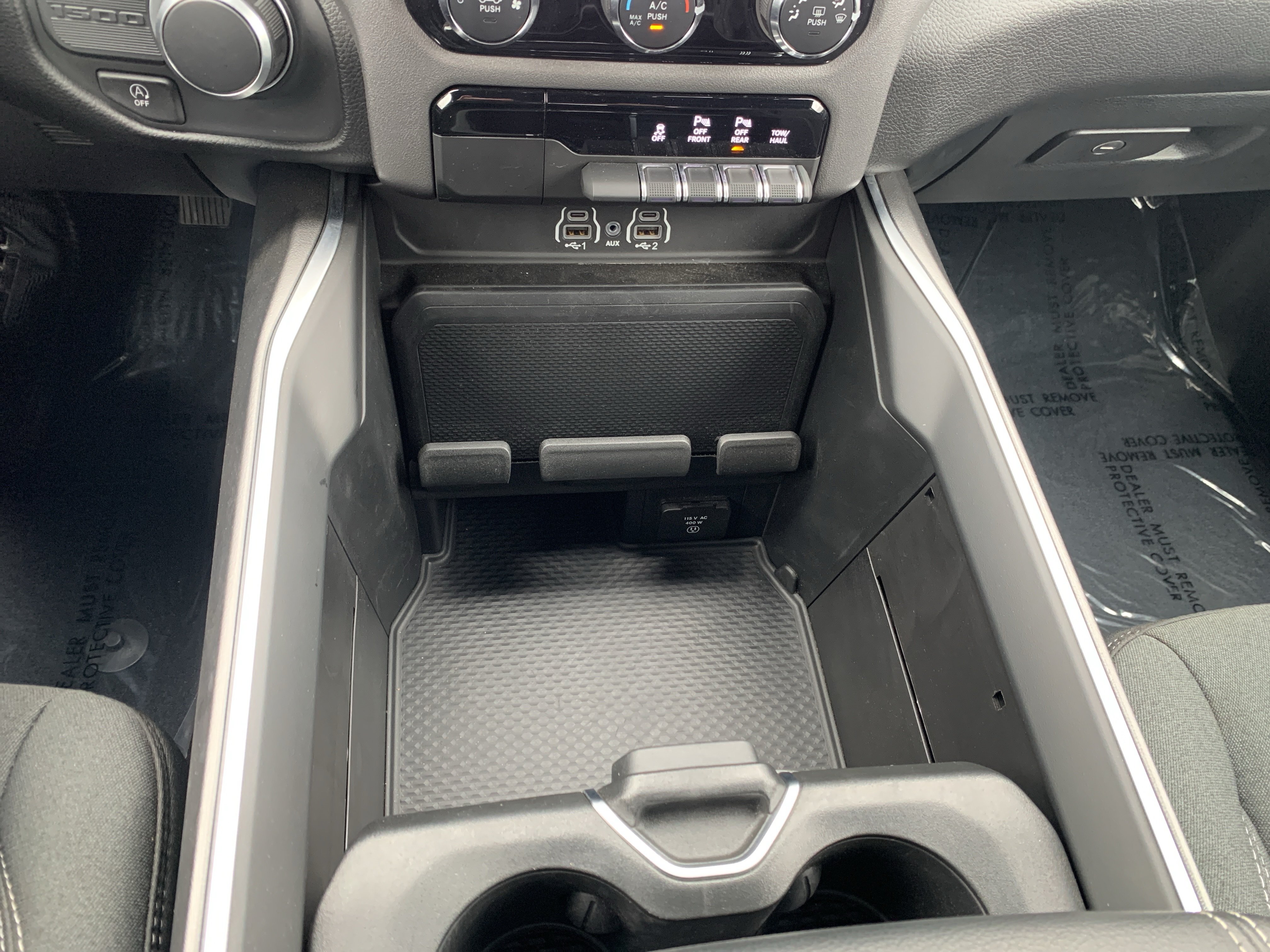 Certified 2025 RAM 1500 Big Horn RWD image 30