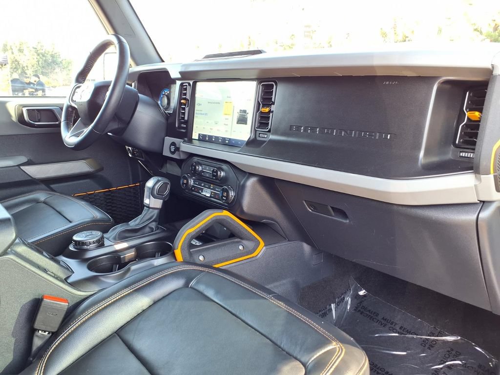 Used 2023 Ford Bronco Badlands AWD/4WD image 14