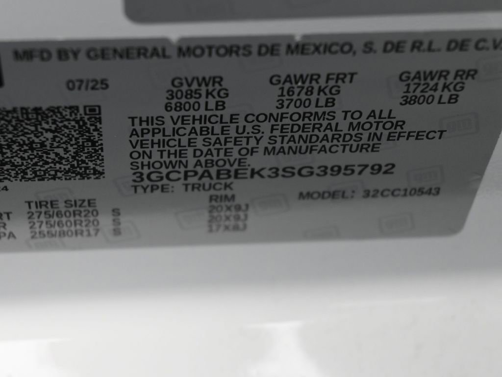 Used 2025 Chevrolet Silverado 1500 Custom image 17