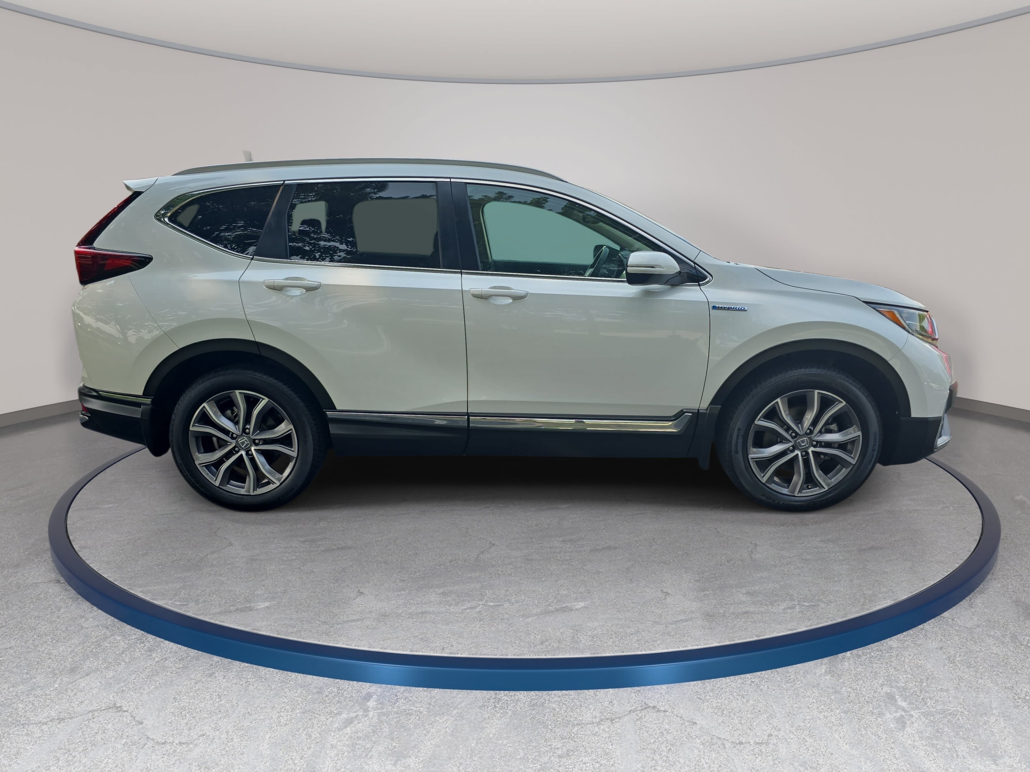 Used 2021 Honda CR-V Touring image 4