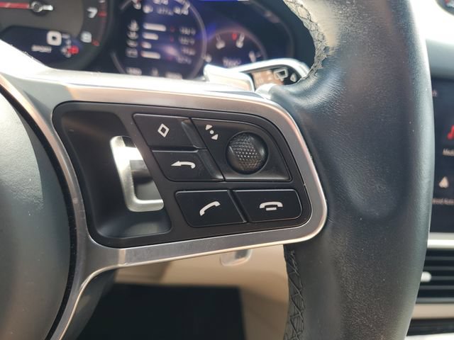 Used 2022 Porsche Cayenne Platinum Edition AWD/4WD image 25