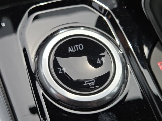 New 2026 Chevrolet Colorado W/T w/ WT Custom Package AWD/4WD image 7