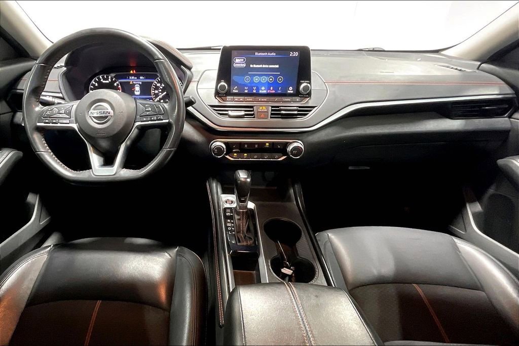 Used 2022 Nissan Altima 2.5 SR w/ Midnight Edition Package FWD image 18