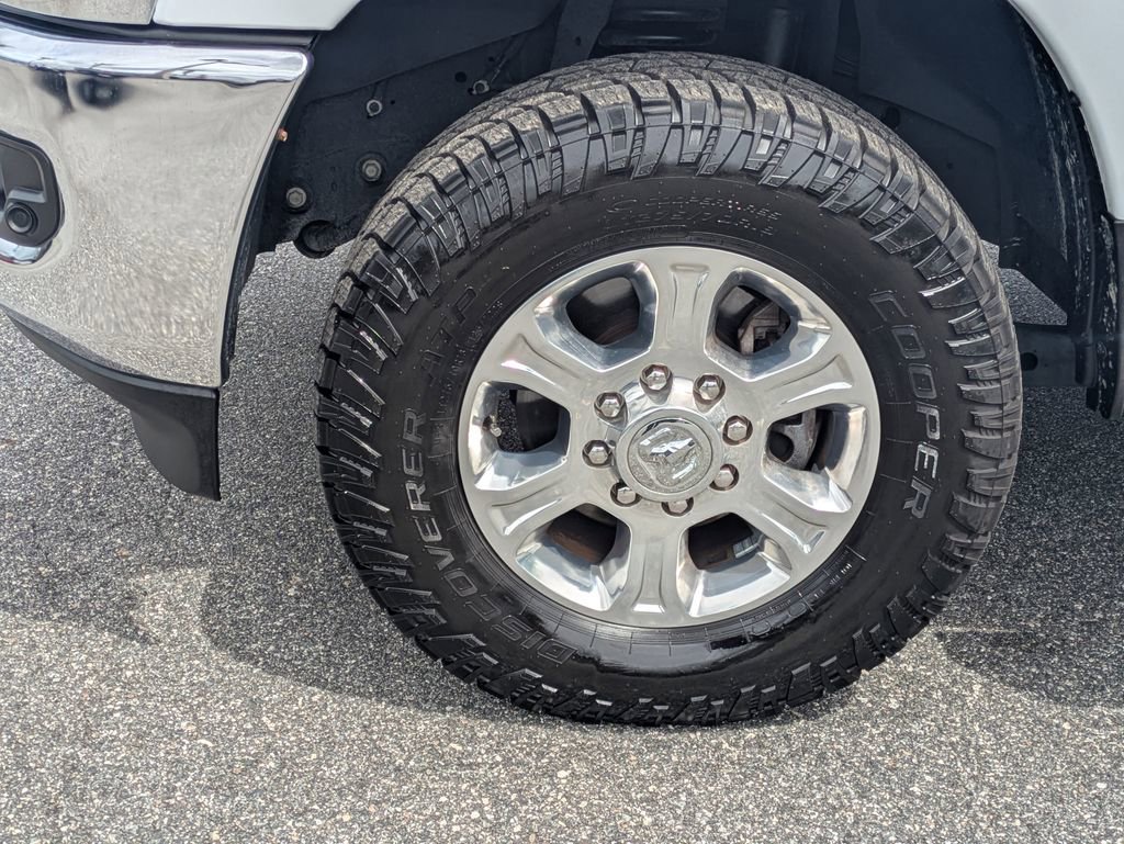 Used 2023 RAM 2500 Big Horn w/ Level 1 Equipment Group AWD/4WD image 11