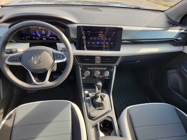 New 2025 Volkswagen Taos S image 19
