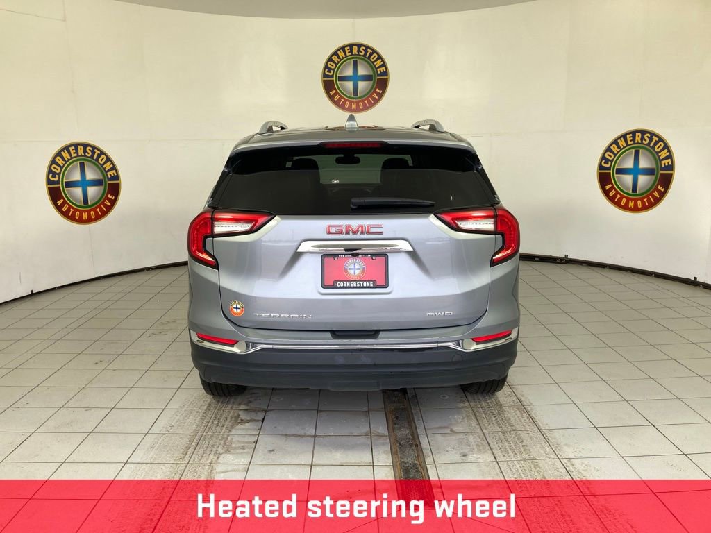 Used 2024 GMC Terrain SLT image 22