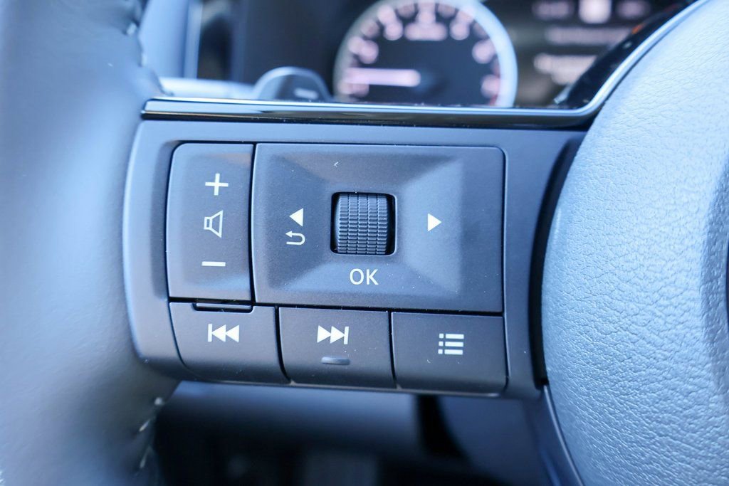 New 2025 Nissan Pathfinder SL w/ Lighting Package (N92) image 10