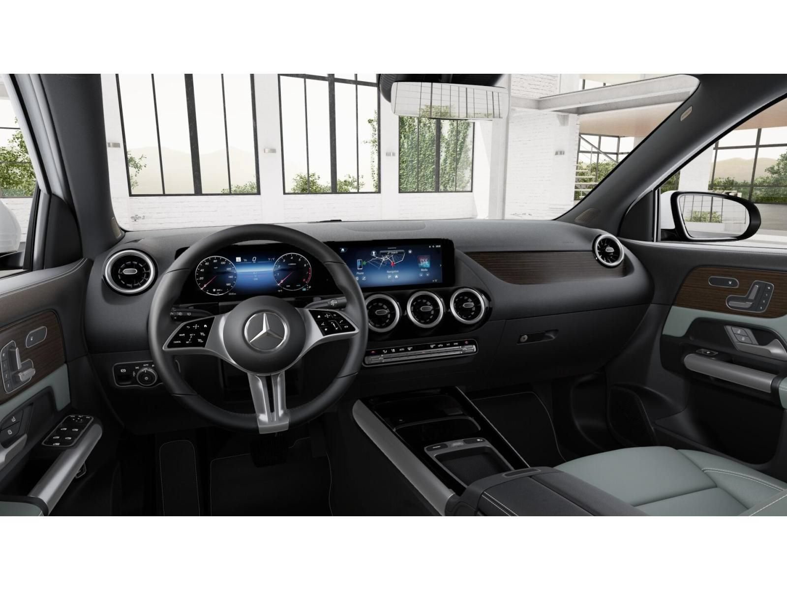 New 2026 Mercedes-Benz GLA 250 4MATIC image 3