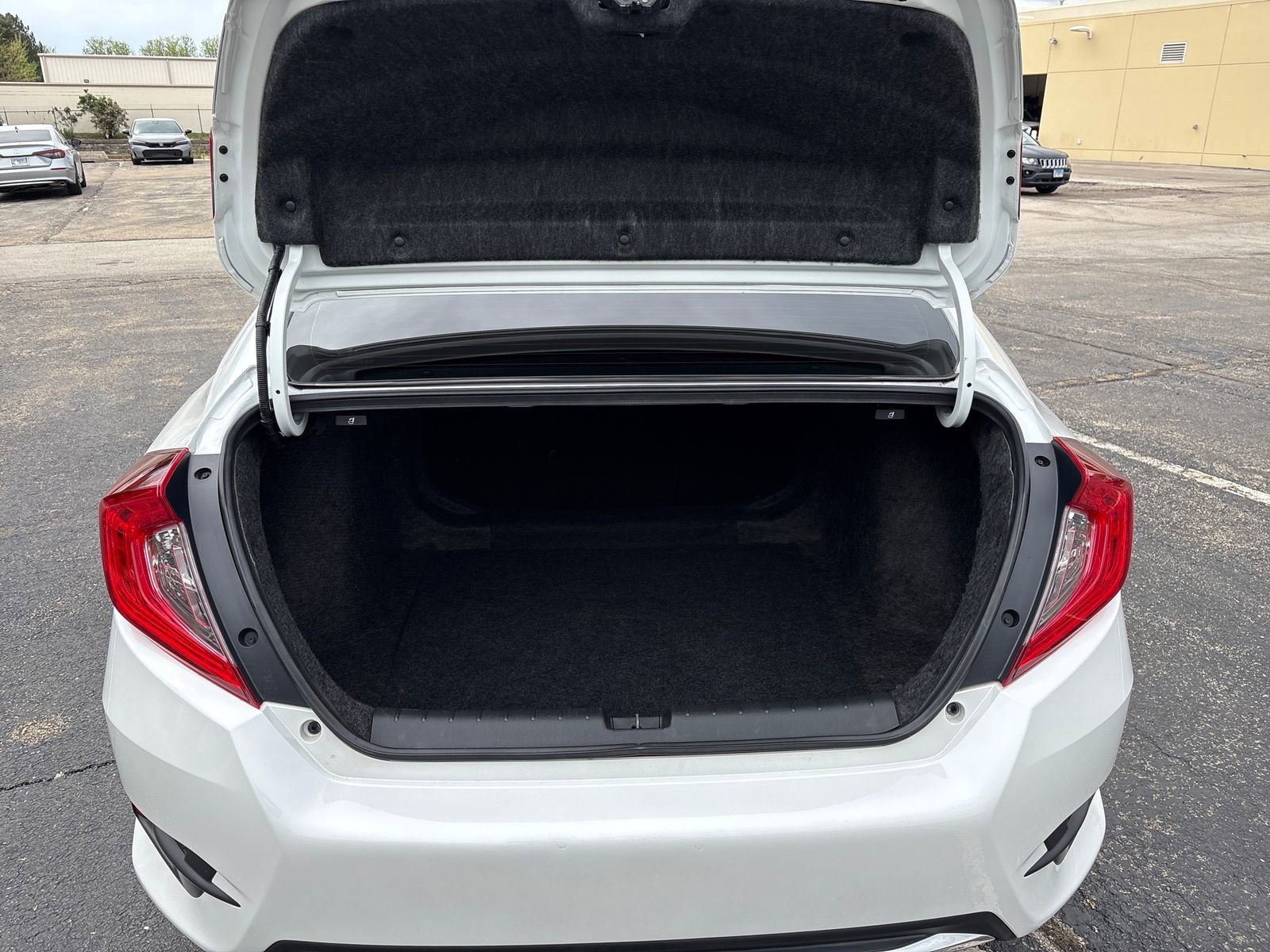 Used 2019 Honda Civic EX image 23