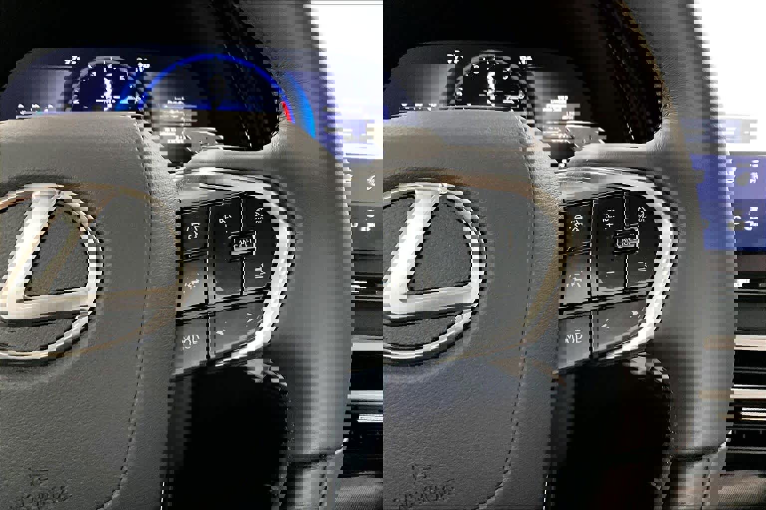 Used 2025 Lexus RX 350 Premium w/ Convenience Package image 25