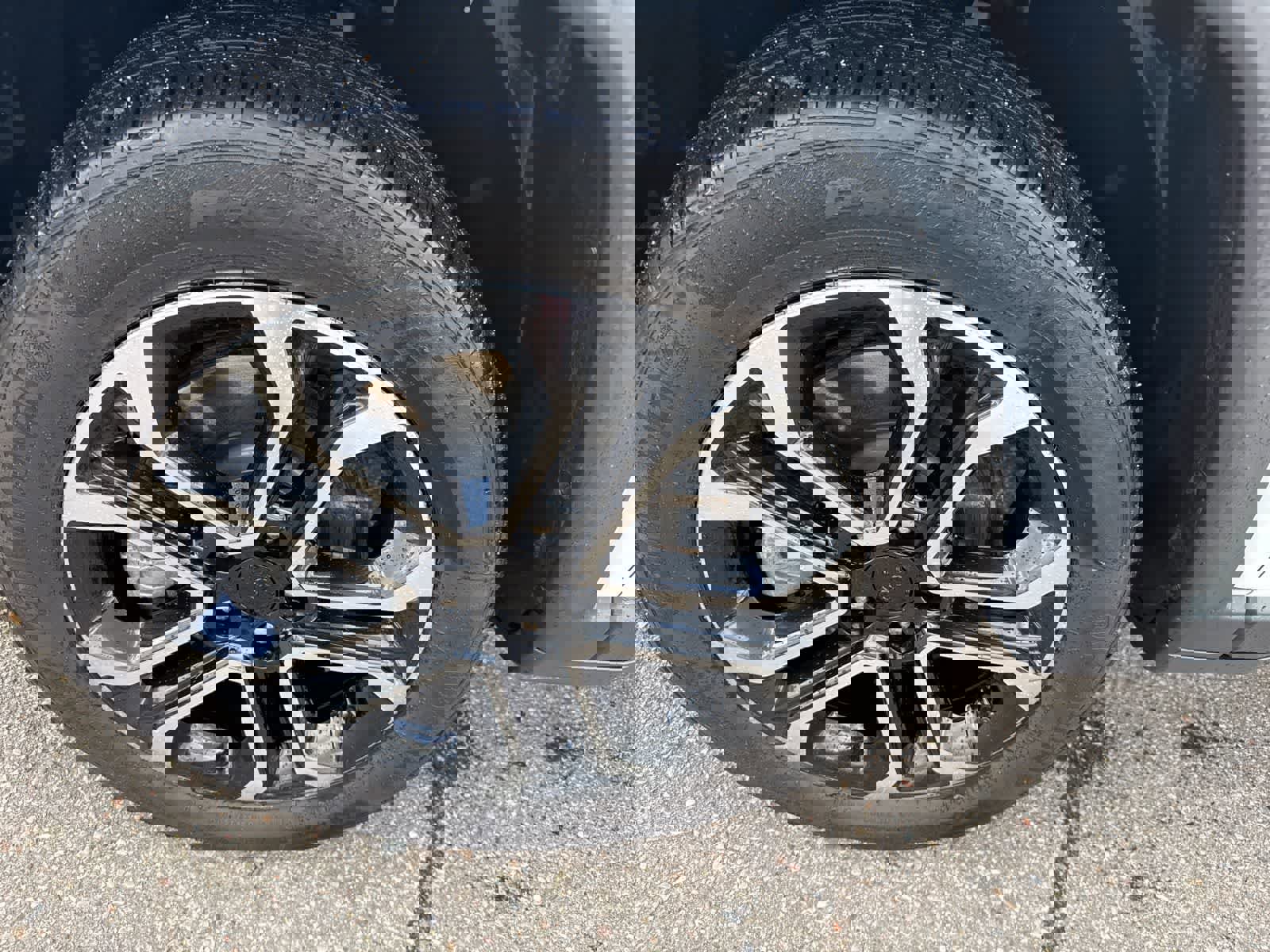 Used 2023 Jeep Compass Limited image 9