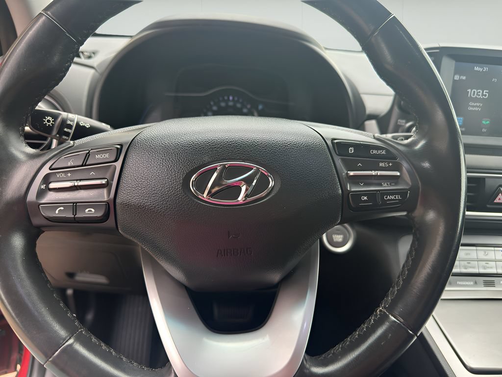 Used 2021 Hyundai Kona Limited w/ Cargo Package FWD image 35