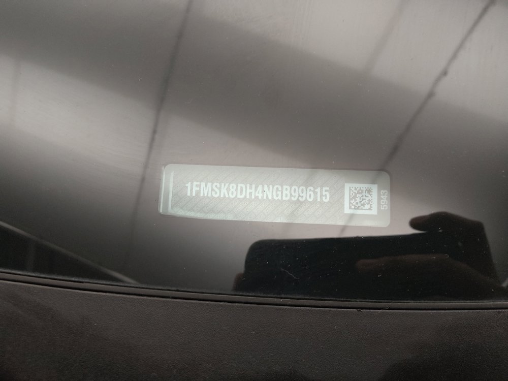 Used 2022 Ford Explorer XLT image 33