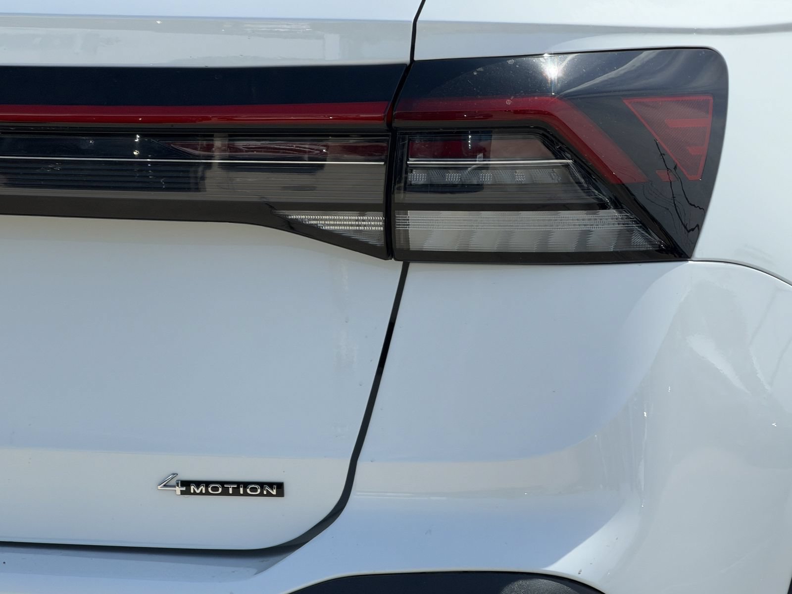 New 2026 Volkswagen Taos SEL AWD/4WD image 12