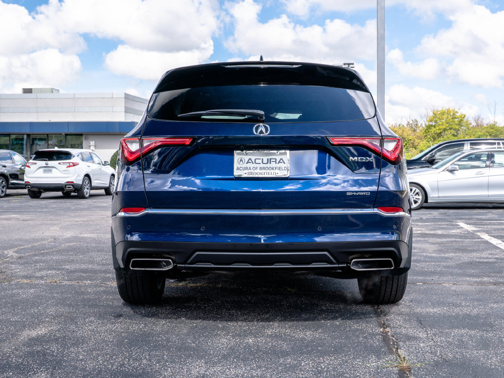 Certified 2023 Acura MDX w/ Technology Package AWD/4WD image 11