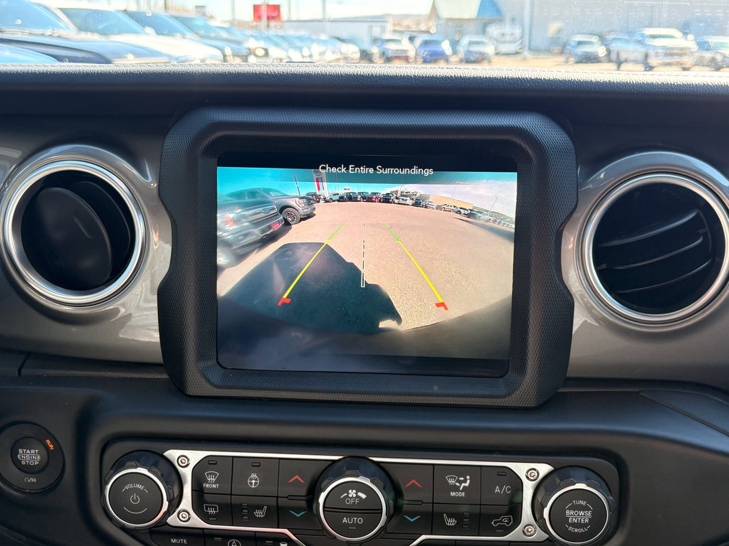 Used 2022 Jeep Wrangler Unlimited Sahara w/ LED Lighting Group image 23