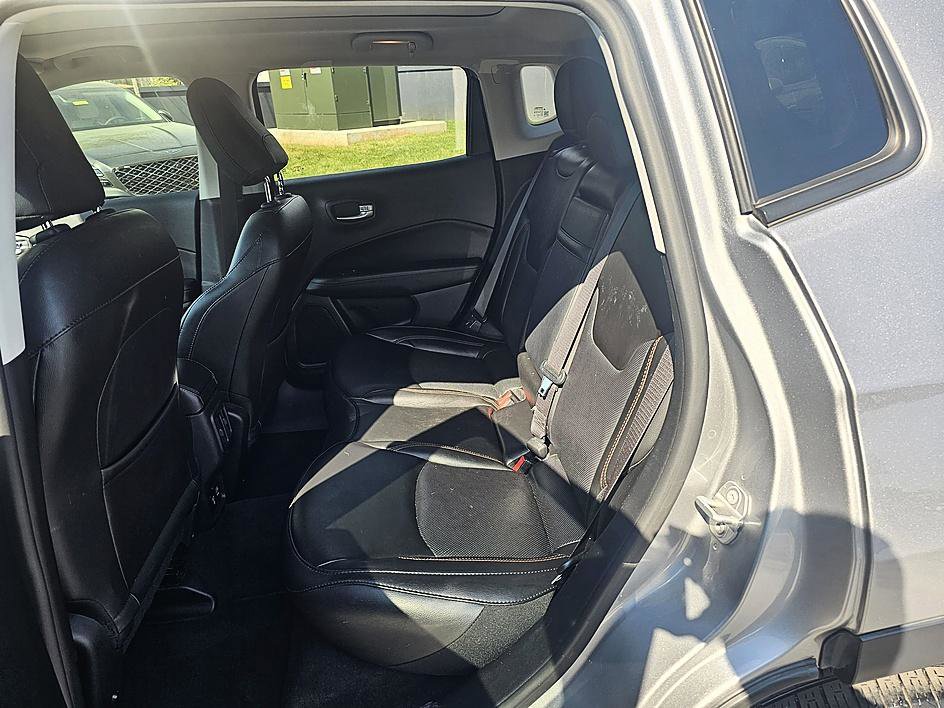 Used 2019 Jeep Compass Limited w/ Advanced Safety Group image 31