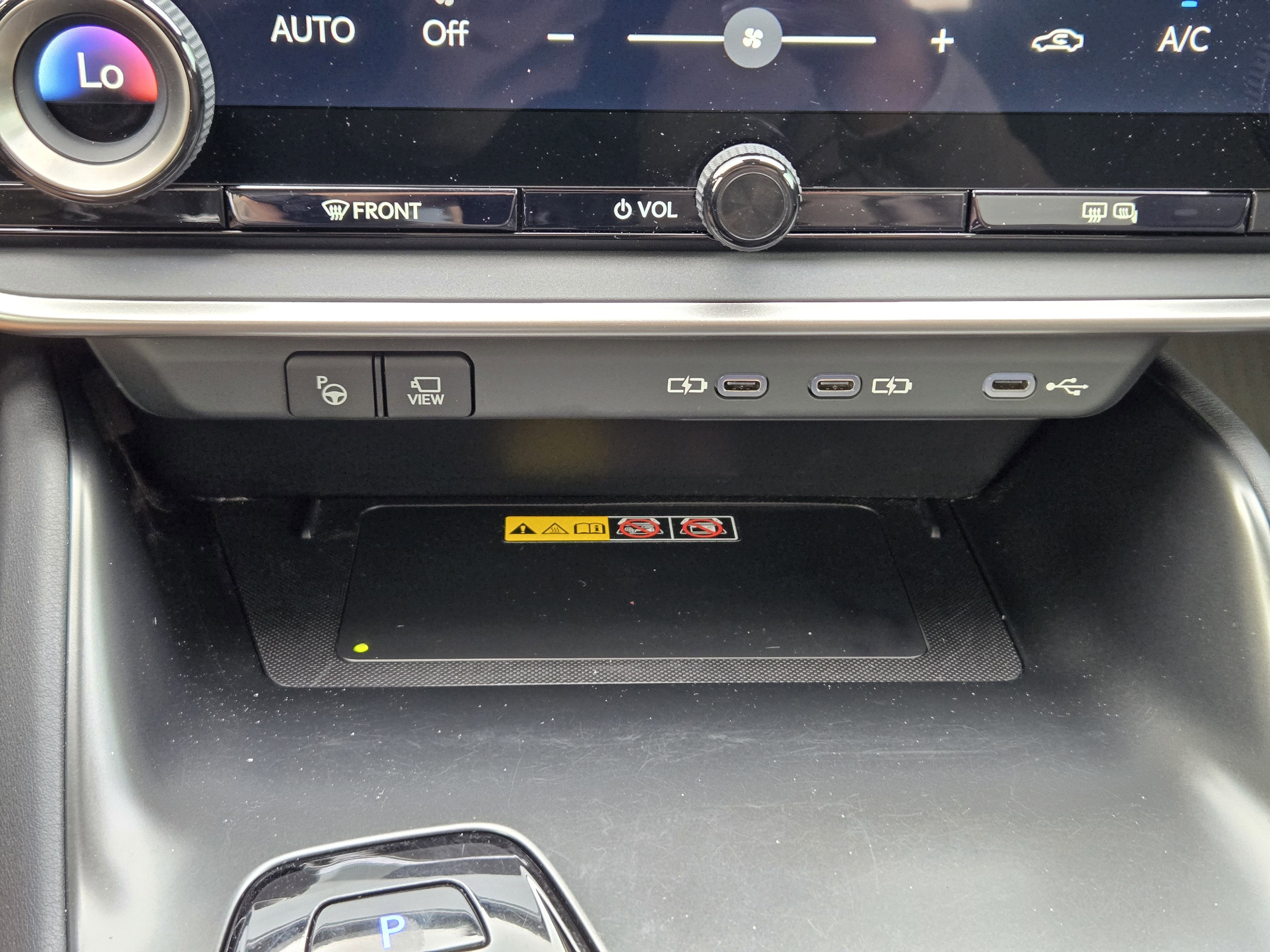 Used 2023 Lexus RZ 450e Premium w/ Technology Package image 28