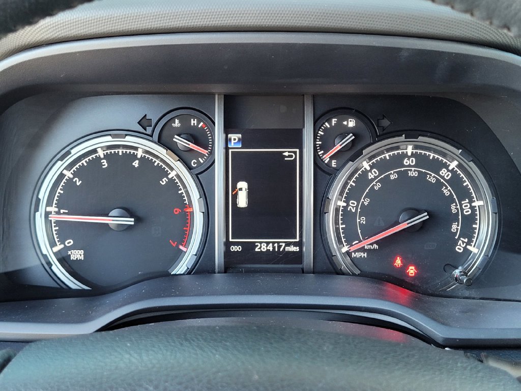 Used 2024 Toyota 4Runner TRD Off-Road Premium w/ Moonroof Package AWD/4WD image 13