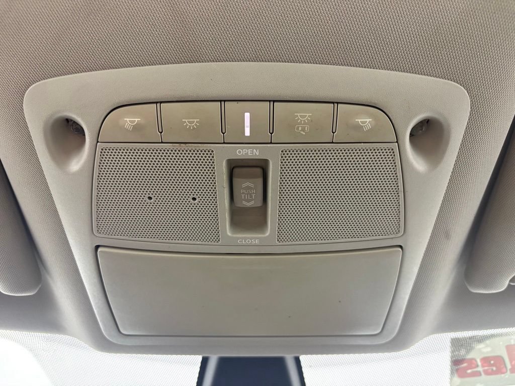 Used 2020 Nissan Maxima 3.5 SL w/ Floor Mat Group FWD image 31