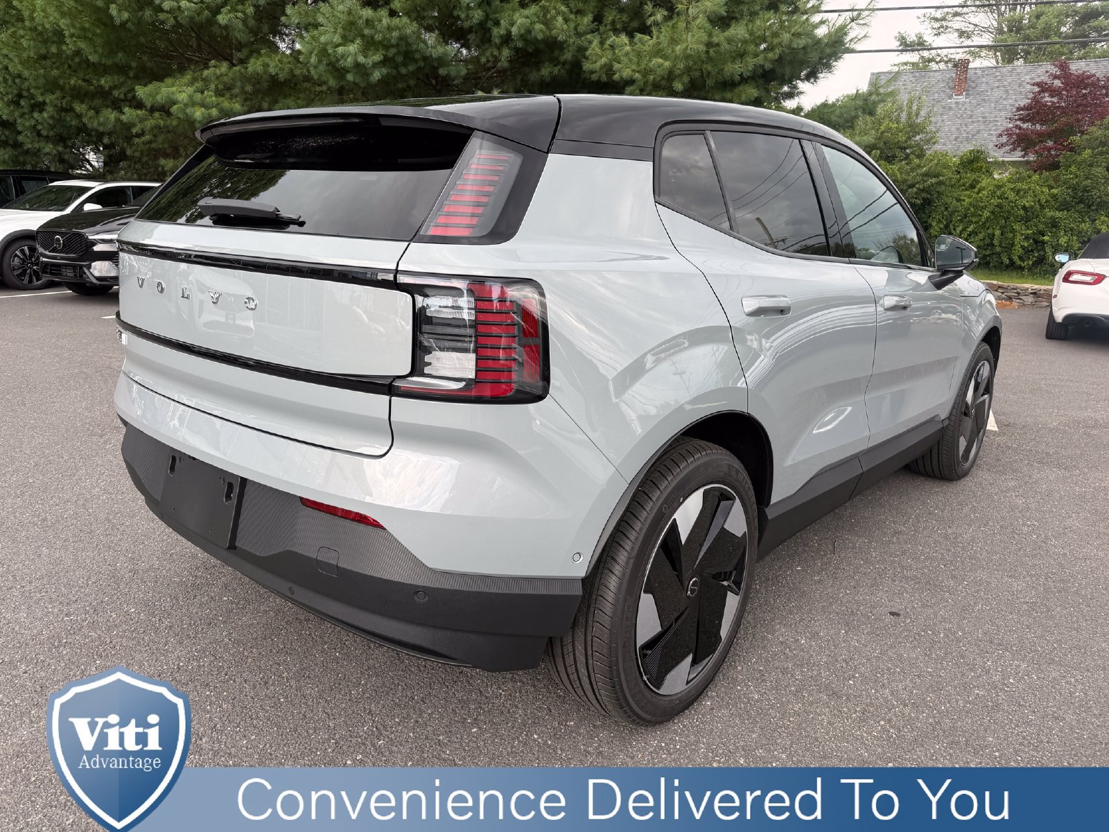 New 2026 Volvo EX30 Ultra w/ Protection Package Premier AWD/4WD image 7